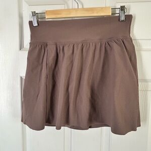 SPANX Women’s Get Moving Athletic Skirt Taupe size Large